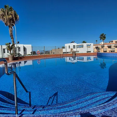 Sea View Modern With Terrace Апартаменты